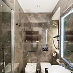 Vatican Relais Bed and Breakfast 4*