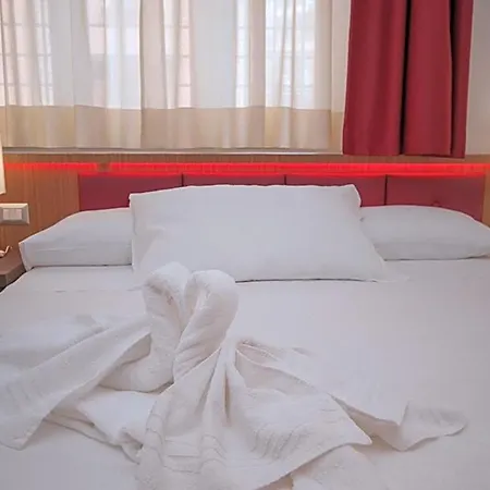 Oda ve Kahvaltı Vatican Relais 4*