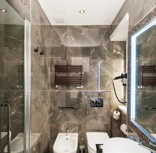 Vatican Relais Bed & Breakfast 4*